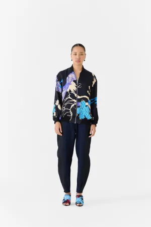 BLACK CRANE BOMBER