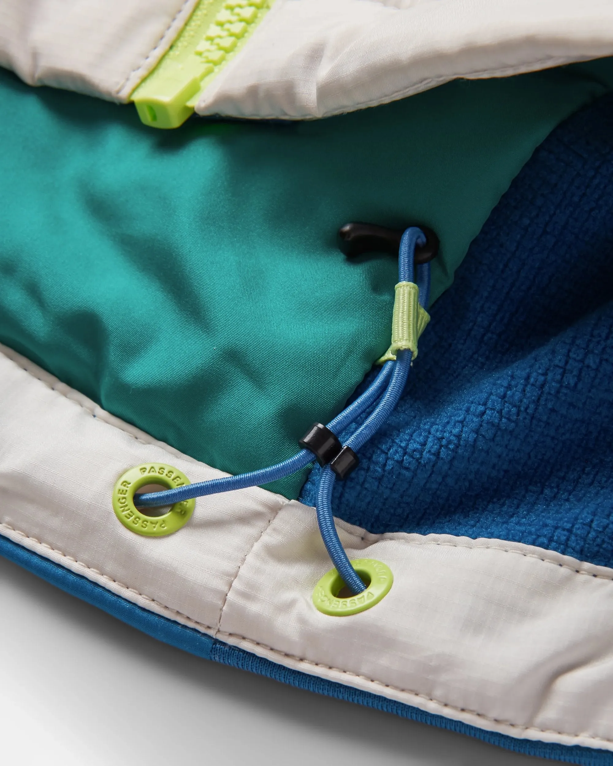Daybreak Lightweight Recycled Thermore Insulated Jacket - Tidal Blue/Blue Steel/Birch