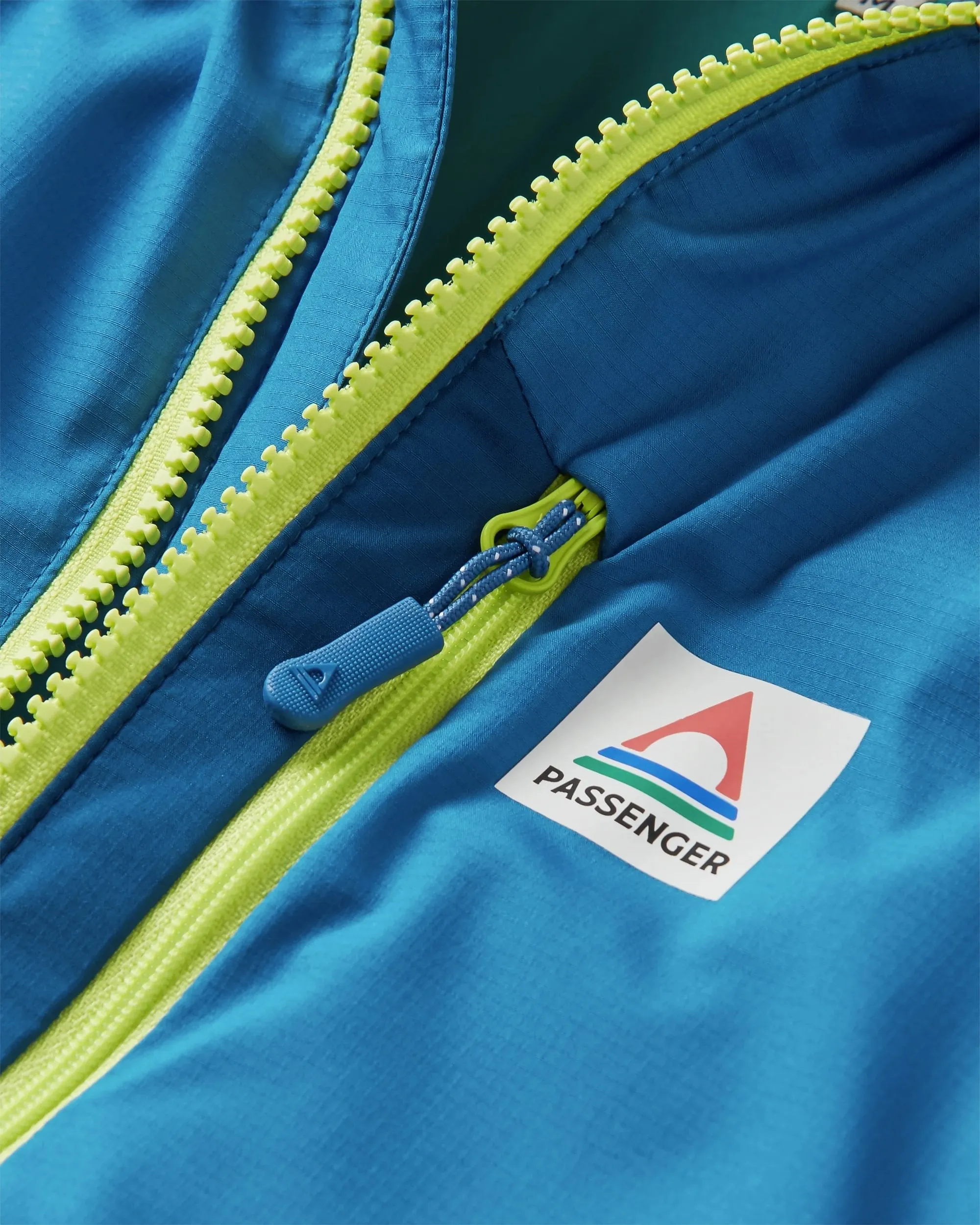 Daybreak Lightweight Recycled Thermore Insulated Jacket - Tidal Blue/Blue Steel/Birch