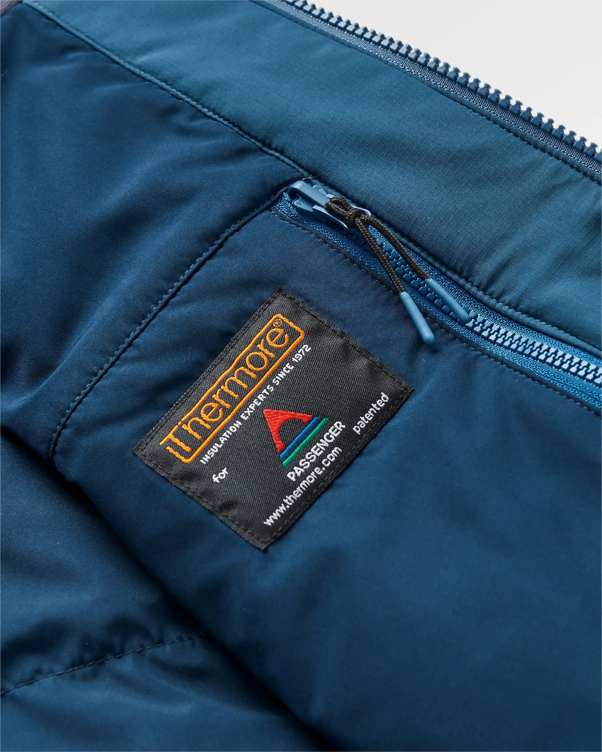 Daybreak Lightweight Recycled Thermore Insulated Vest - Rich Navy/Dark Denim/Arctic