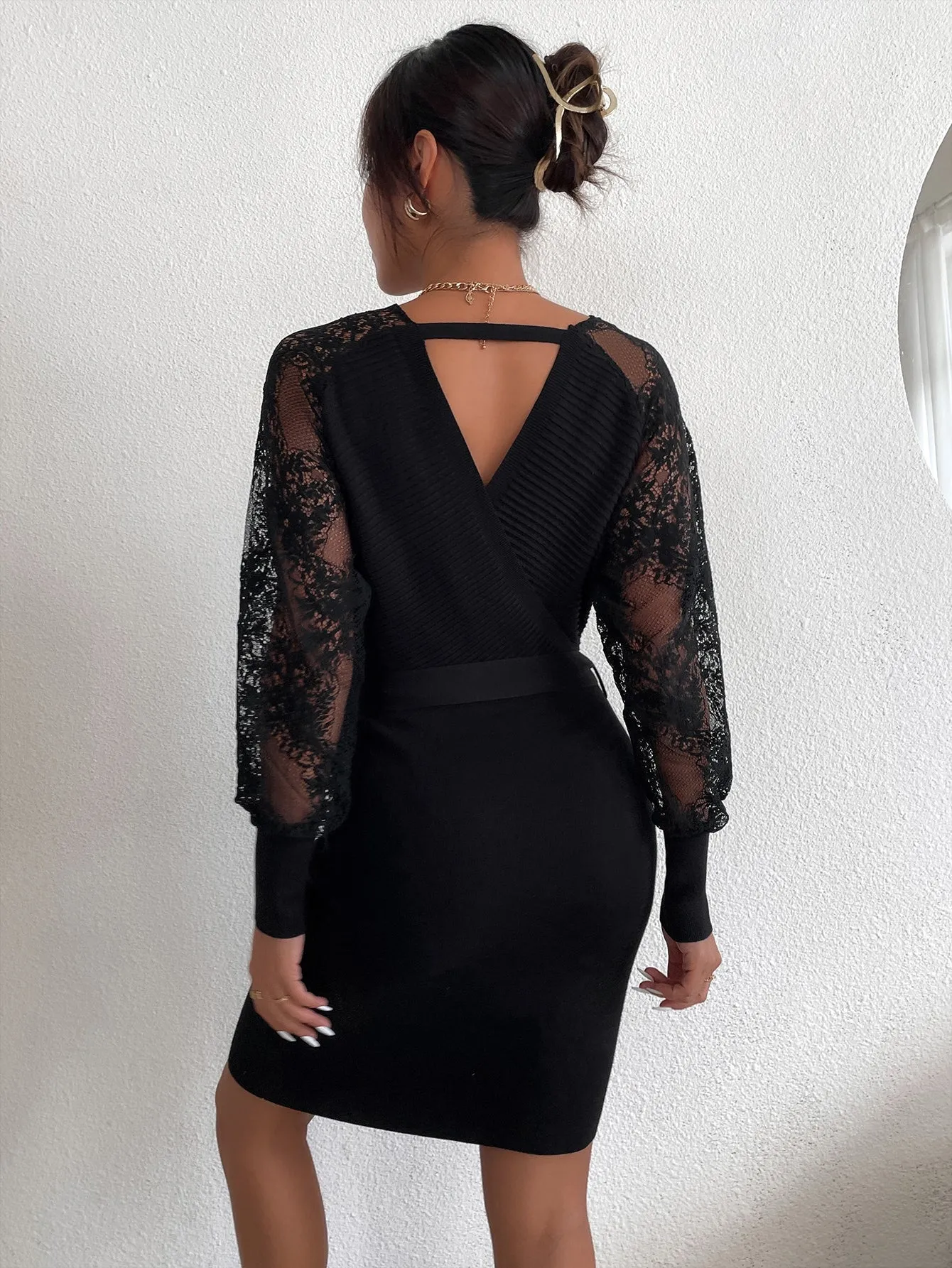 Elegant Plain Contrast Lace Long Sleeve V Neck Pencil High Waist Short Women Sweater Dress