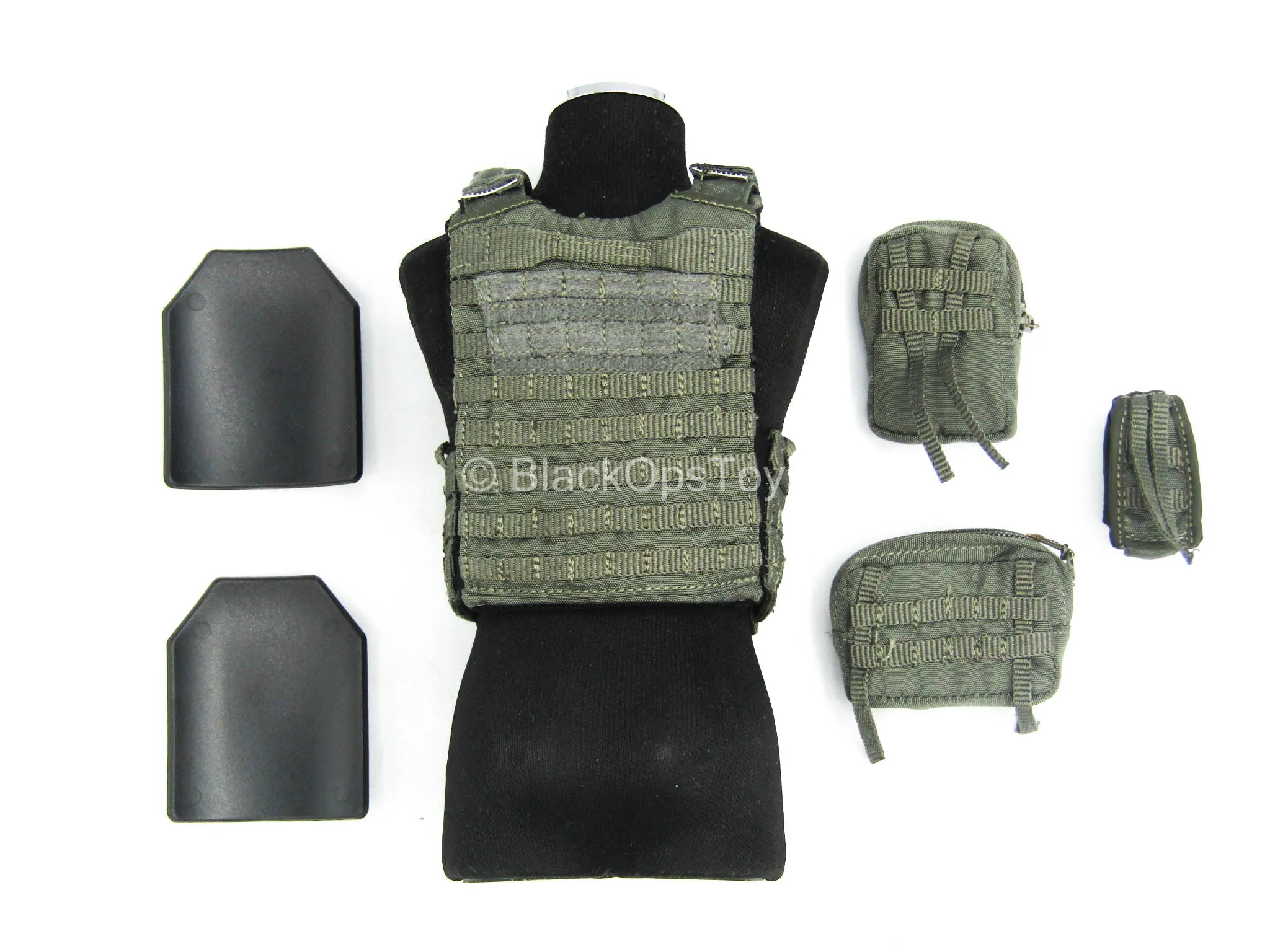 HKP CTRU - Wolf Grey Plate Carrier w/Pouch Set & Strike Plates