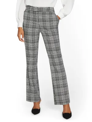Petite Plaid Mid-Rise Modern Bootcut Pant